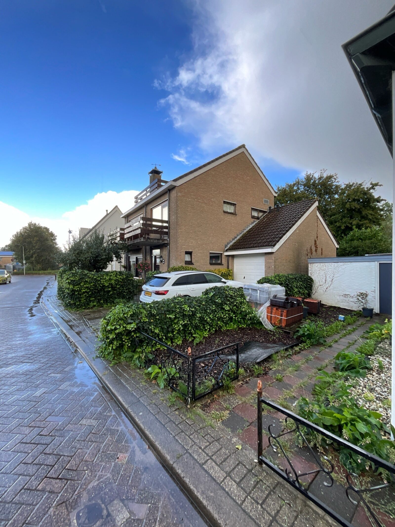 Buitenschilderwerk woning van Familie Hemmingway in Ridderkerk